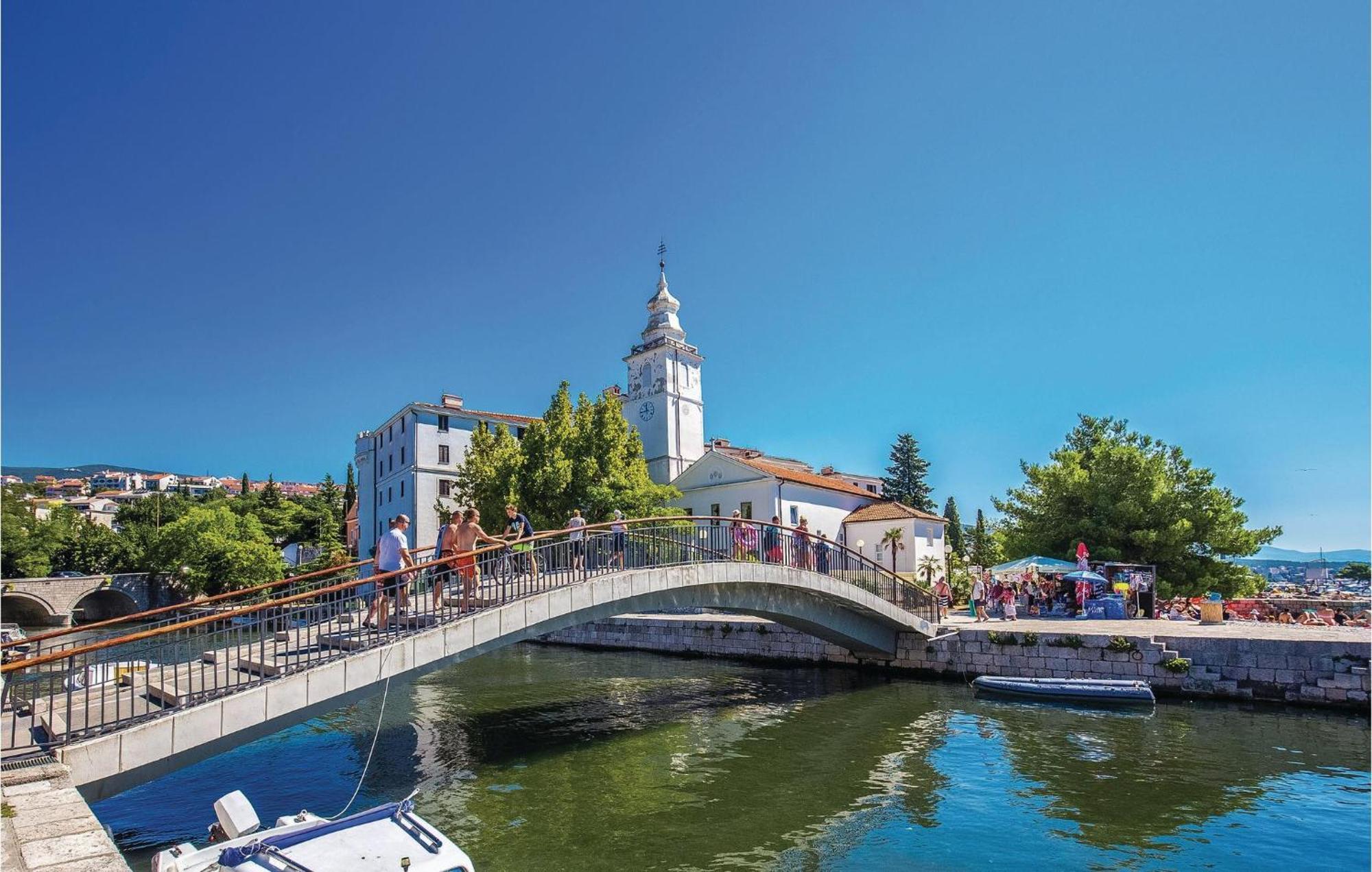 Stunning Apartment In Crikvenica With Wifi Exteriér fotografie