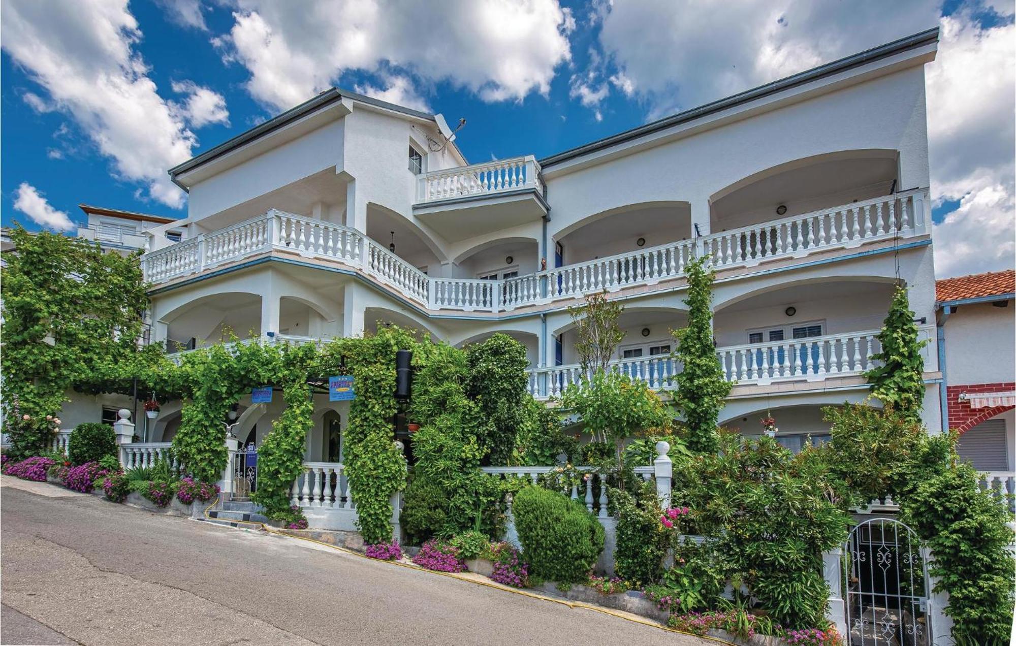 Stunning Apartment In Crikvenica With Wifi Exteriér fotografie