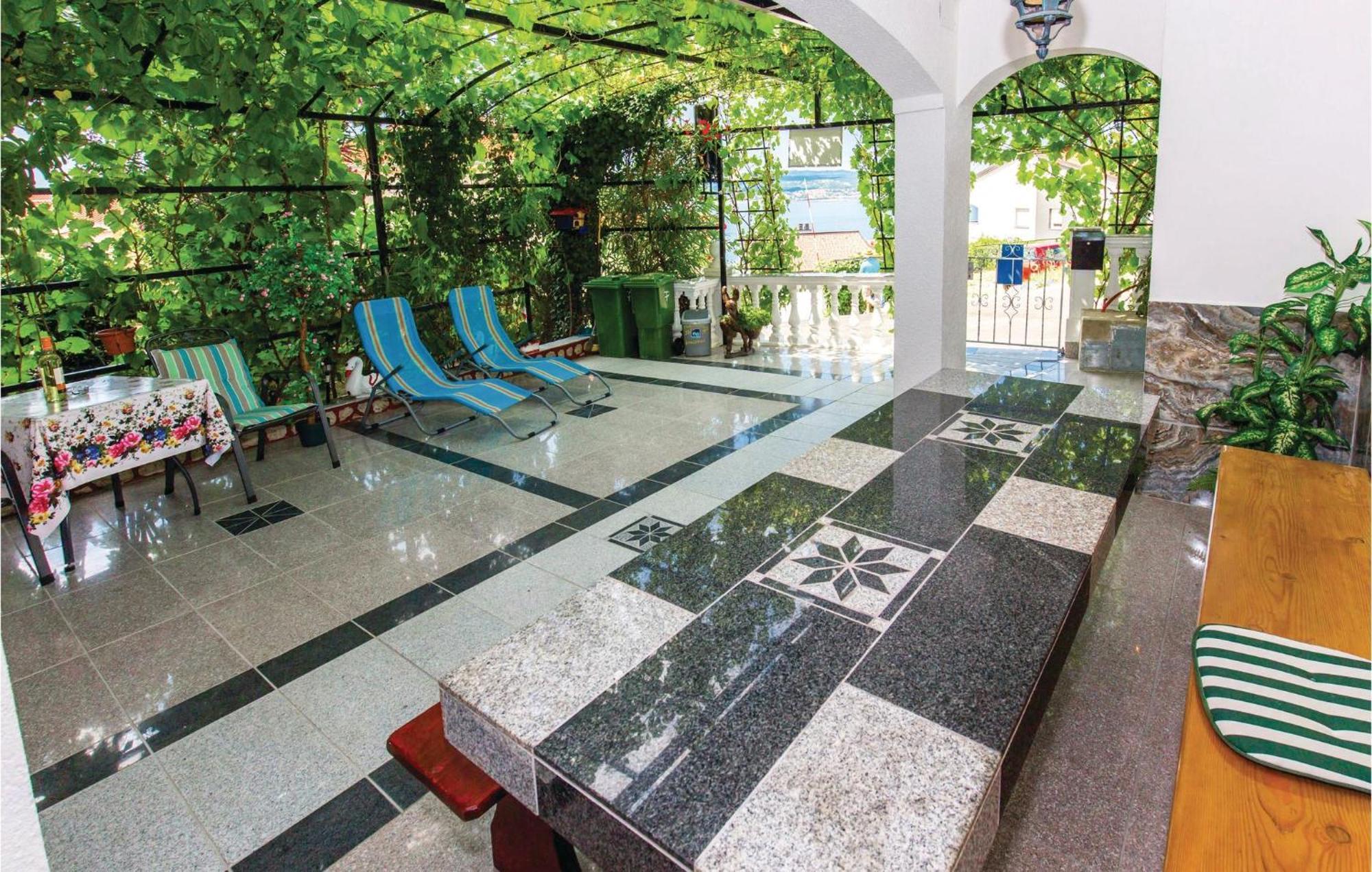Stunning Apartment In Crikvenica With Wifi Exteriér fotografie